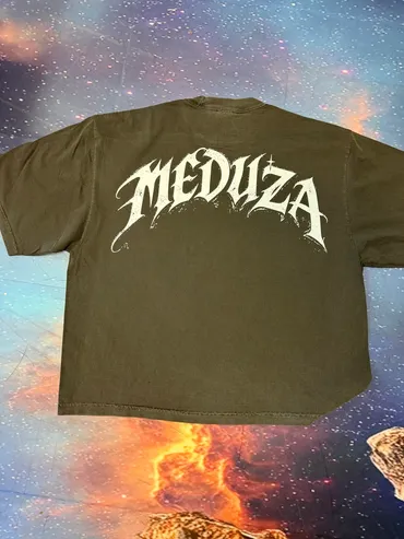 Olive Meduza T-shirt with a cream custom print from Masters of Print